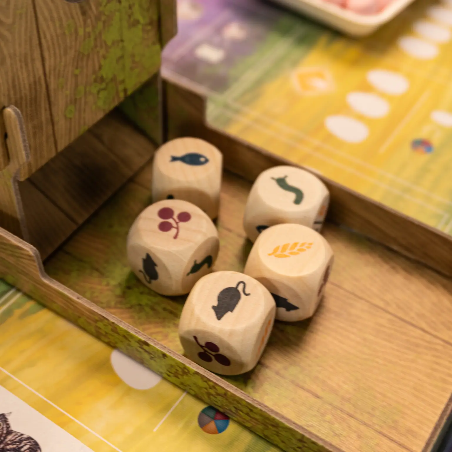 wingspan-neotroy-zar